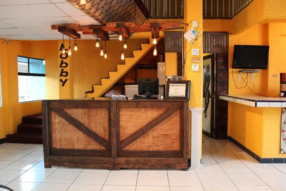 Hostel California 티후아나 외부 사진